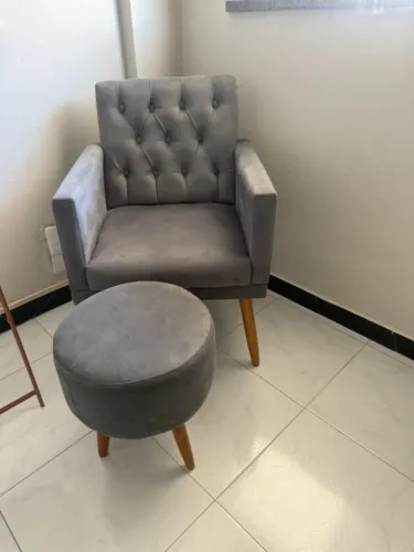Cadeira e Banco de Sala