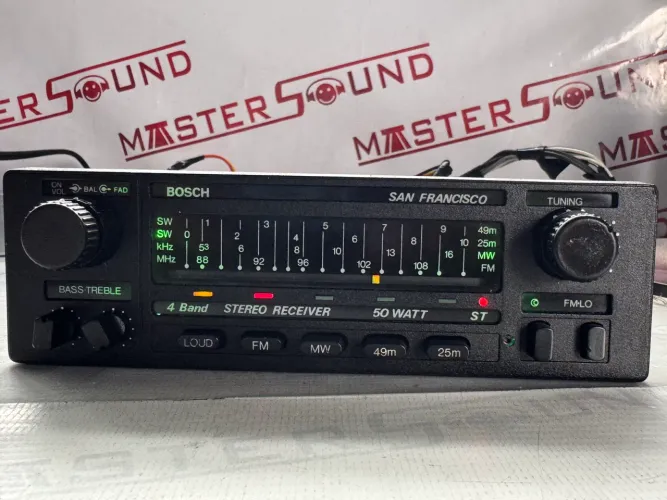 Auto radio com Bluetooth Bosch San Francisco 50watts 4 canoas na promoção 
