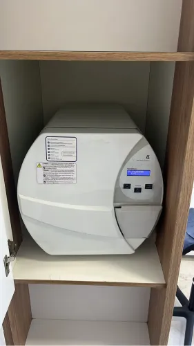 Vendo Autoclave Kavo usada de 21 litros.