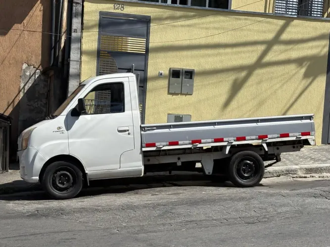 ? PEQUENOS CARRETOS E FRETES - RÁPIDO E COM SEGURANÇA ?