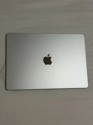 Macbook Air M5 15.3 (2026) | Novo