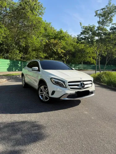 Mercedes-Benz GLA 200 Vision 1.6/1.6 TB 16V Flex Aut. 2015