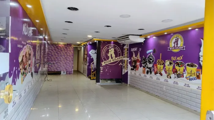 Lojas comerciais em Vila Valqueire 