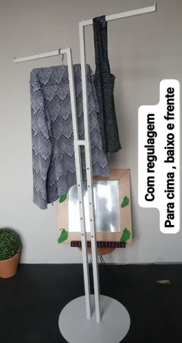 Arara de roupas