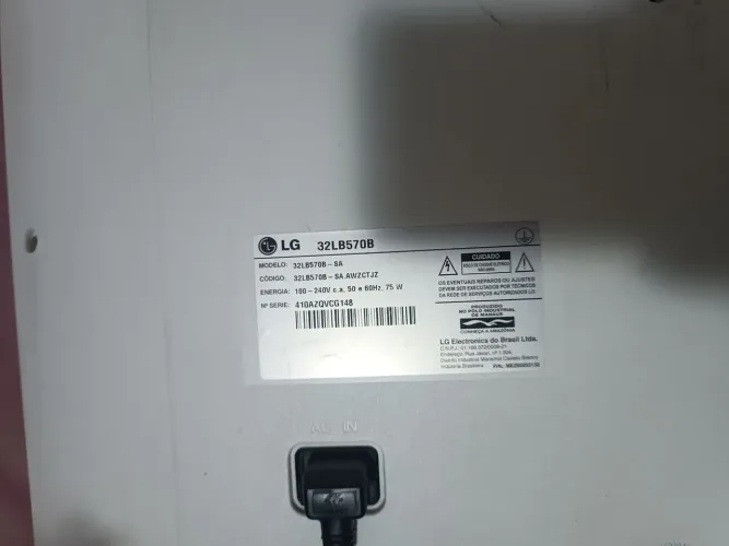 TV LG 32LB570B Smart