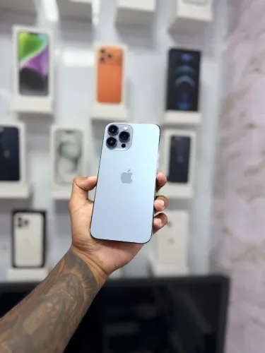 IPHONE 13 PRO MAX 256GB MUITO LINDO<br>R$ 3.450,00