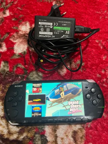 PSP 3001 com jogos 