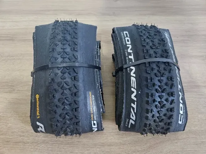 Par Pneus Continetal Raceking Aro 26 2.0 Tubeless Kevlar