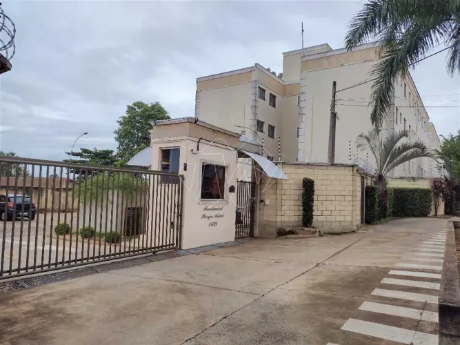 Venda de Apartamentos / Padrão na cidade de Araraquara