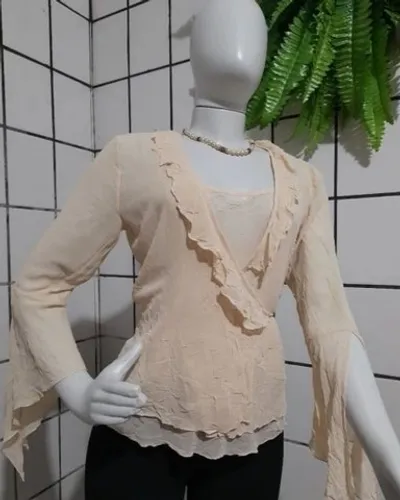 Blusa social transpassada e regata SHOULDER.