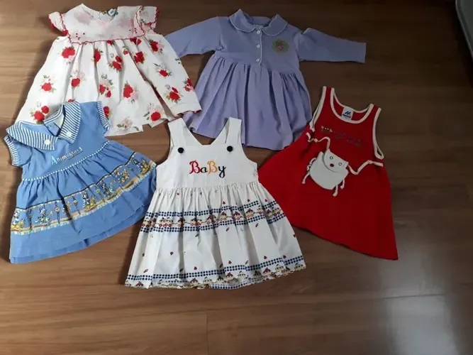 Vestidos jeans, jardineiras...ver descrição