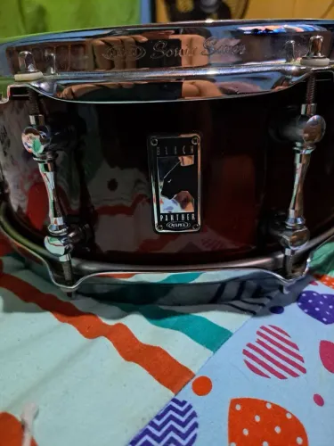 Caixa Black Panther 12x5