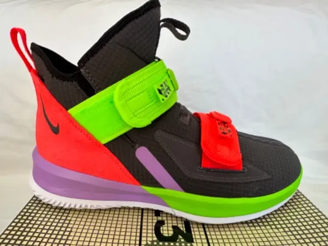 Tênis Nike Lebron Soldier NOVO