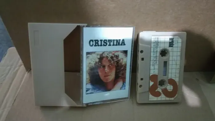 Fita K7 Cassete Cristina MPB, original, bom estado. E outros.