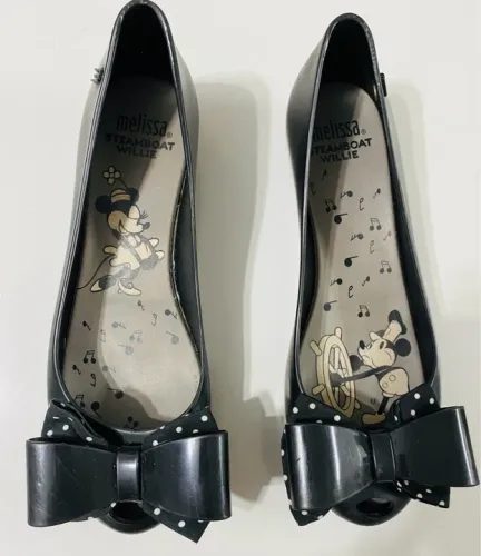 Melissa Original Minnie
