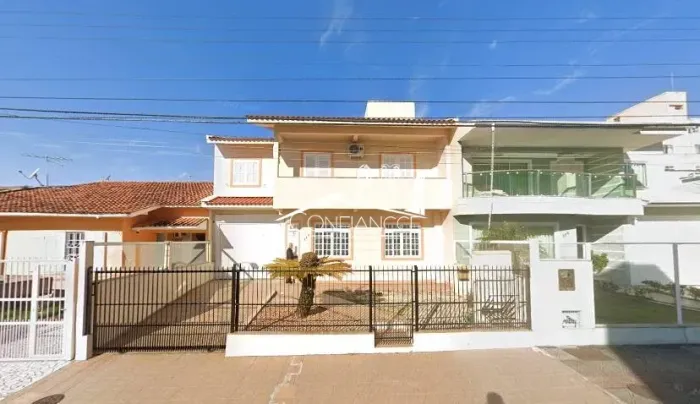 Casa com 5 quartos à venda em Florianópolis - SC | Confiancce Imóveis