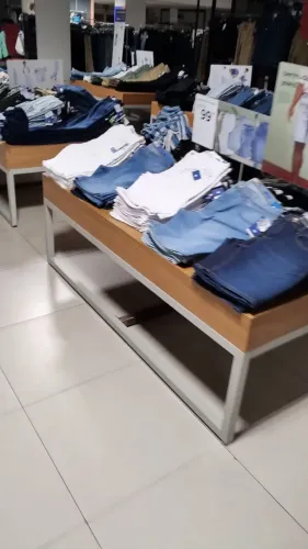 Mesa exposição