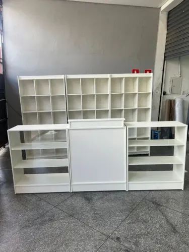 KIT BALCÃO + COLMÉIAS MDF 