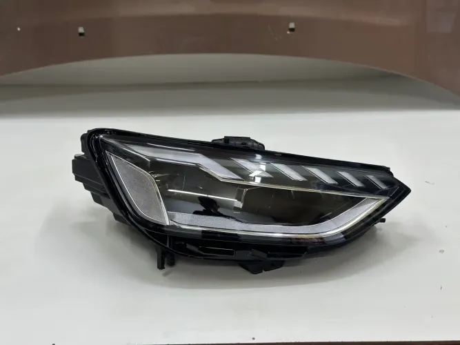 Farol audi A4 2020 2021 2022 2023 