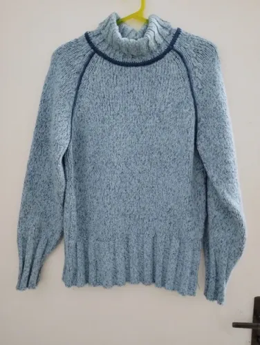 Blusa de frio, gola alta, azul