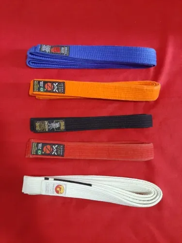 Faixas de Karatê