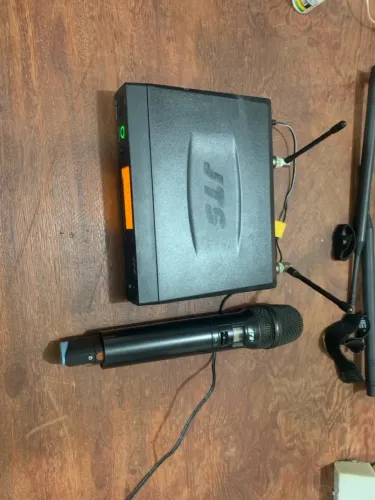 Microfone sem Fio JTS ru 8011db