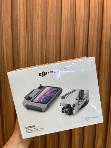 Drone DJI Mini 4 Pro Fly More Combo (Com tela) BR - DJI043