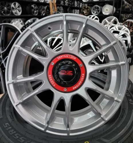 Rodas OZ Centerlock aro 15 4x100 4x108