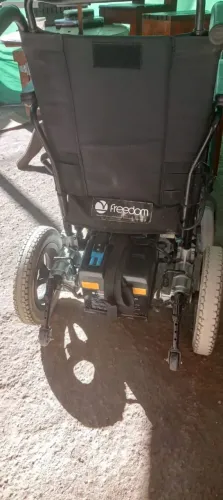 Cadeira de rodas freedom