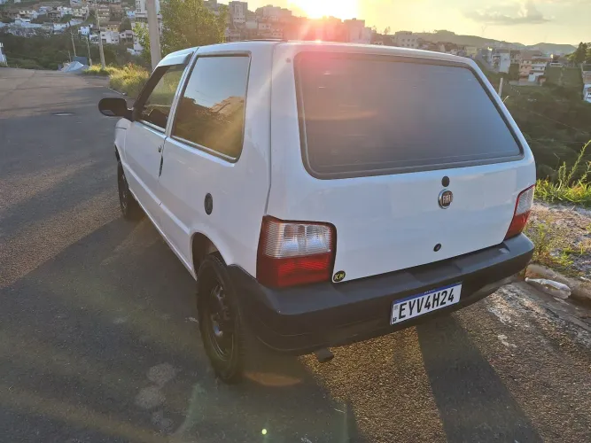 Fiat Uno Mille 1.0 Fire/ F.flex/ Economy 2P 2013