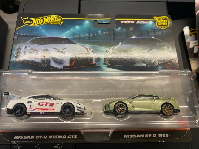 Hotwheels kit premium gtr 