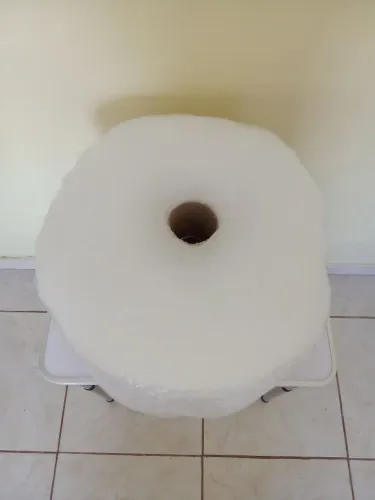 Vendo plástico bolha 100 metros de comprimento novo preço 90 reais 