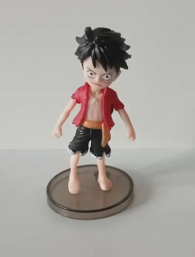 BONECO MINIATURA ONE PIECE LUFFY
