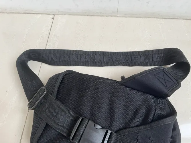 Bolsa ombro Banana Republic muitos bolsos unisex