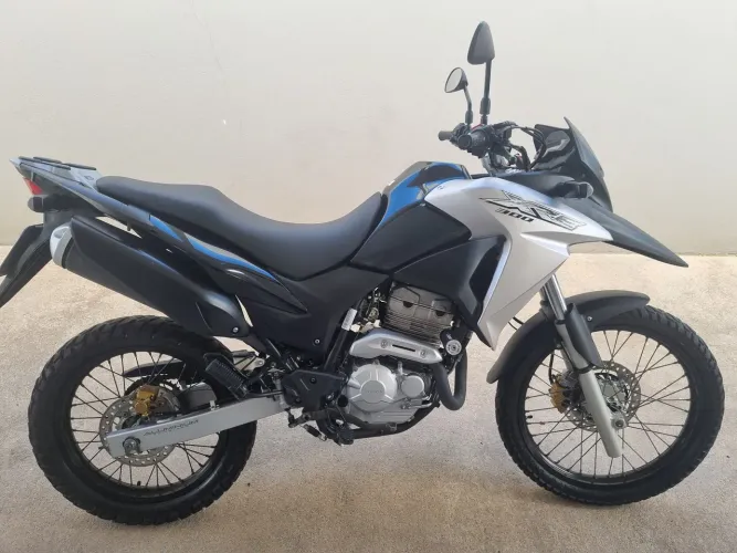 XRE 300, 2018 - 17,8 km - A menos rodada da OLX