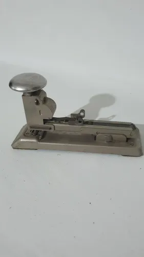 Grampeador antigo Pilot USA