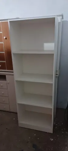 Multiuso Branca com 4 Prateleiras