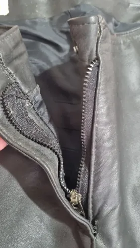 Calça de couro preta 36