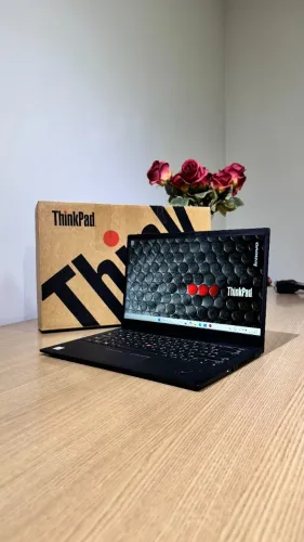 Notebook Lenovo Thinkpad i5 16Gb 256Gb SSD FHD Antirreflexiva (Garantia)
