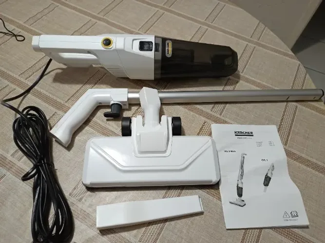 Aspirador de pó vertical Karcher - Sem uso