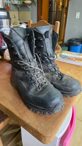 Coturno Guartela Attack 3 Dry Tamanho 42 - Excelente Estado