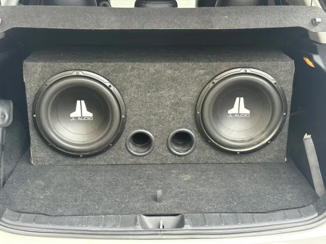 Subwoofer + Módulo + Mega Capacitor
