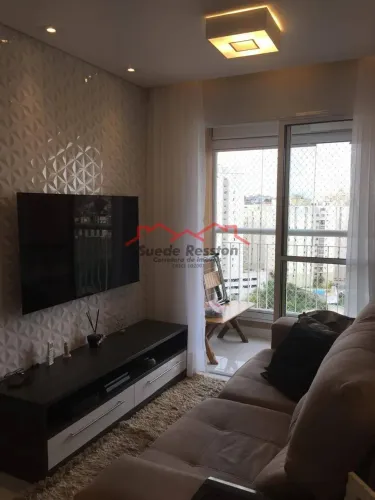 Apartamento com 2 Quartos e 1 banheiro à Venda, 51 m²