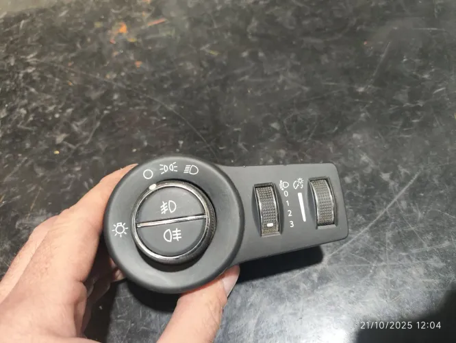 Chave luz milha Jeep Compass Renegade 07356965660