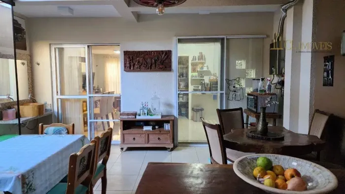 Casa Em Condomínio Fechado - Parque Jamaica - Zona Oeste de Londrina