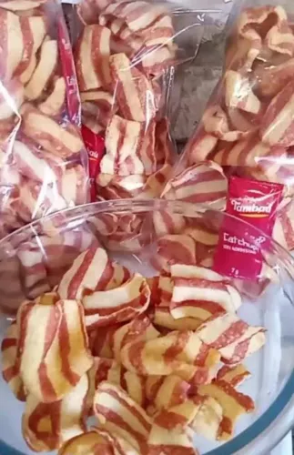 Vendedor (a) para comércio e Praia_Salgadinho e outros