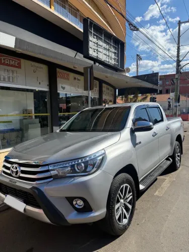 Toyota Hilux CD SRX 4X4 2.8 TDI 16V Diesel Aut. 2018