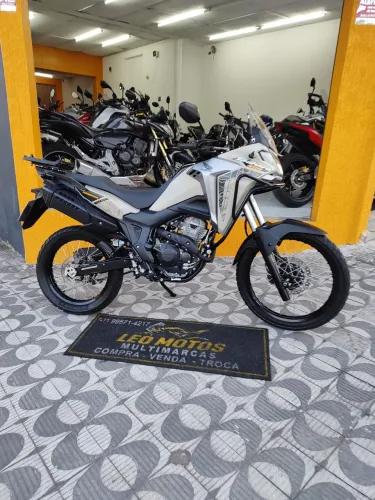 HONDA SAHARA 300 ADVT LEO MOTOS ASSUNÇÃO 