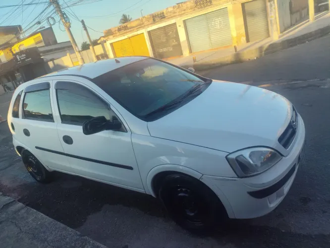 Chevrolet Corsa Hatchback 1.0 MPFI 8V 71cv 5P 2004