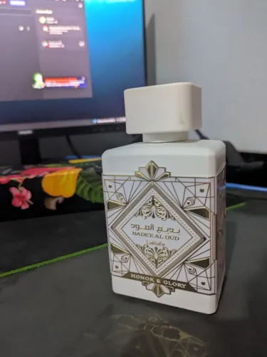 Perfume lattafa badee al oud honor & glory